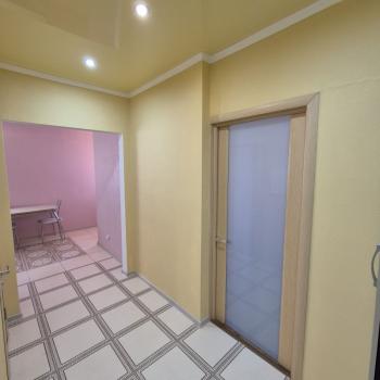 Продается 1-комнатная квартира, 38 м²