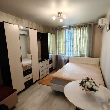 Продается 1-комнатная квартира, 36 м²