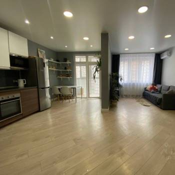 Продается 2-х комнатная квартира, 61,7 м²