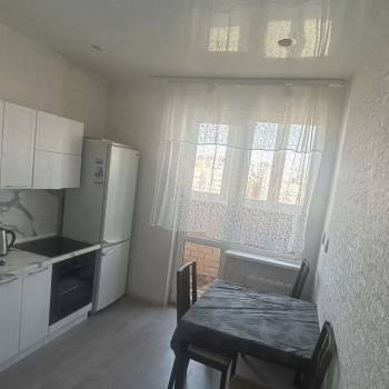 Продается 1-комнатная квартира, 34 м²