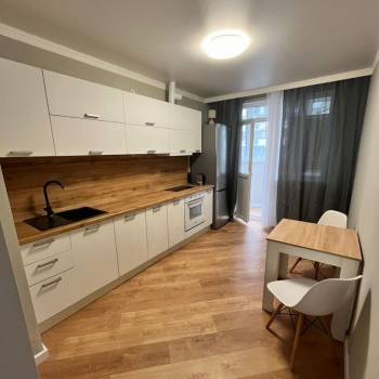 Сдается 2-х комнатная квартира, 64,4 м²