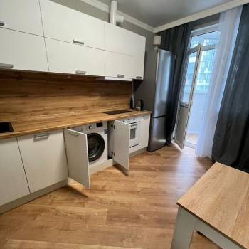 Сдается 2-х комнатная квартира, 64,4 м²