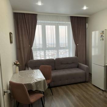 Продается 1-комнатная квартира, 41,6 м²
