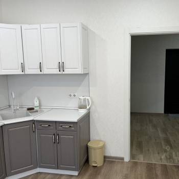 Продается 1-комнатная квартира, 41,6 м²