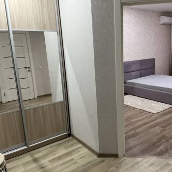 Продается 1-комнатная квартира, 41,6 м²