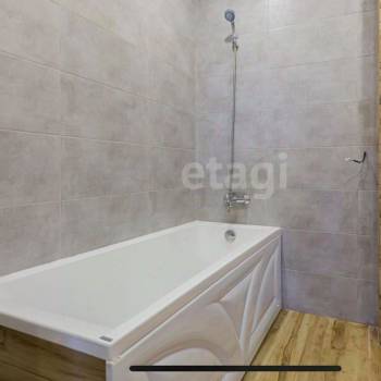 Продается 2-х комнатная квартира, 48 м²
