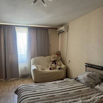 Сдается 1-комнатная квартира, 50 м²