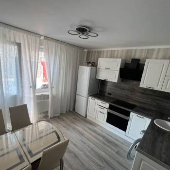 Продается 2-х комнатная квартира, 56,2 м²