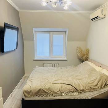 Продается 2-х комнатная квартира, 58 м²