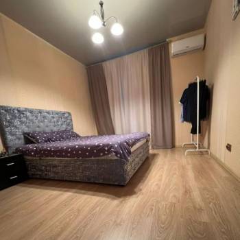 Сдается 2-х комнатная квартира, 74 м²
