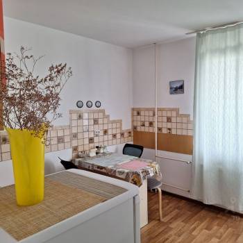 Продается 1-комнатная квартира, 38 м²