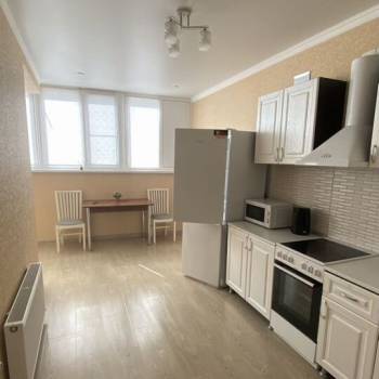 Сдается 2-х комнатная квартира, 60,7 м²