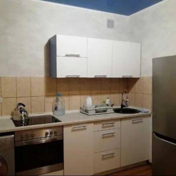Сдается 1-комнатная квартира, 43 м²