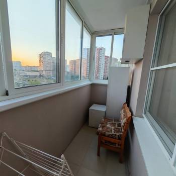 Сдается 1-комнатная квартира, 49 м²