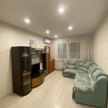 Сдается 1-комнатная квартира, 36 м²