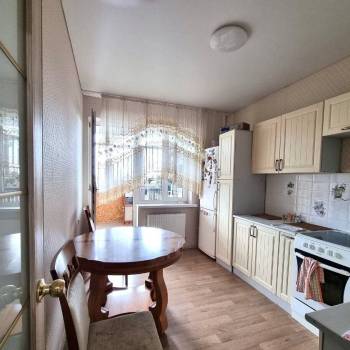 Продается 2-х комнатная квартира, 63 м²