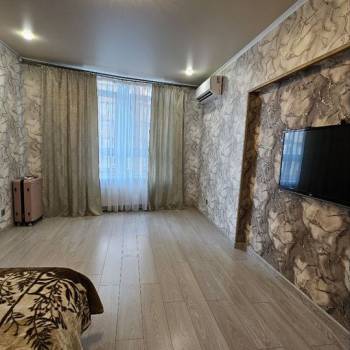 Сдается 1-комнатная квартира, 44 м²