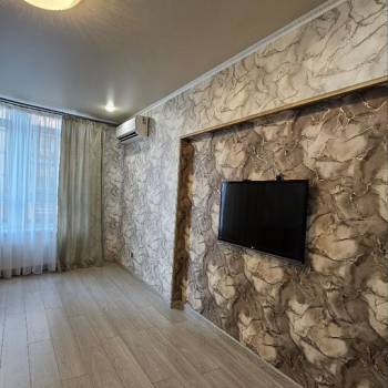 Сдается 1-комнатная квартира, 44 м²