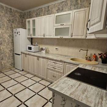 Сдается 1-комнатная квартира, 44 м²