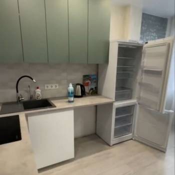 Сдается 1-комнатная квартира, 43 м²