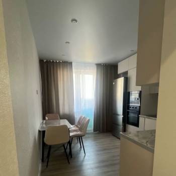 Сдается 2-х комнатная квартира, 66 м²