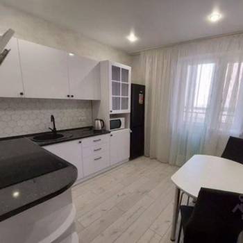 Сдается 1-комнатная квартира, 38,8 м²