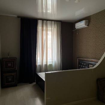 Сдается 1-комнатная квартира, 38 м²