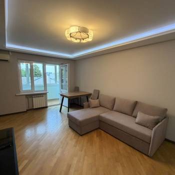 Сдается Многокомнатная квартира, 56 м²