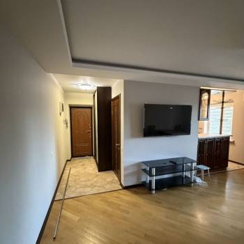 Сдается Многокомнатная квартира, 56 м²
