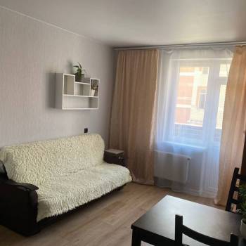 Сдается 1-комнатная квартира, 40 м²