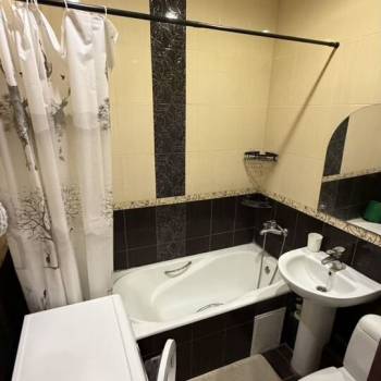 Сдается 1-комнатная квартира, 35 м²