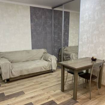 Сдается 1-комнатная квартира, 39 м²