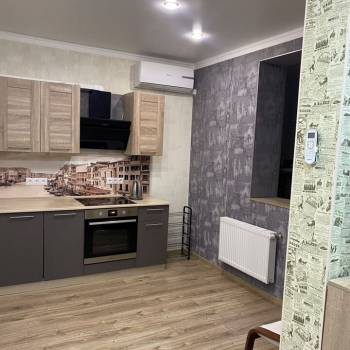 Сдается 1-комнатная квартира, 39 м²