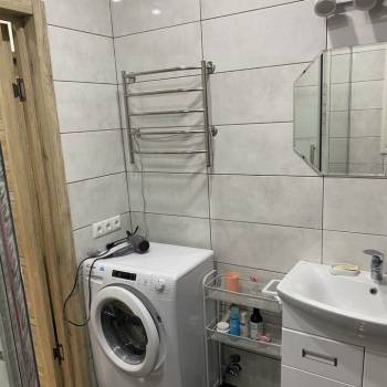 Сдается 1-комнатная квартира, 39 м²