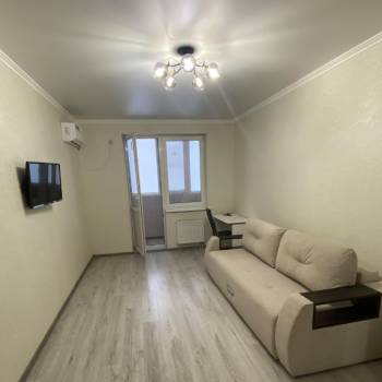Сдается 1-комнатная квартира, 48 м²