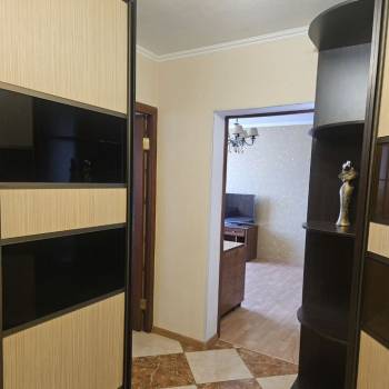 Сдается 2-х комнатная квартира, 58 м²