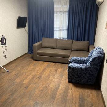 Сдается 1-комнатная квартира, 37 м²