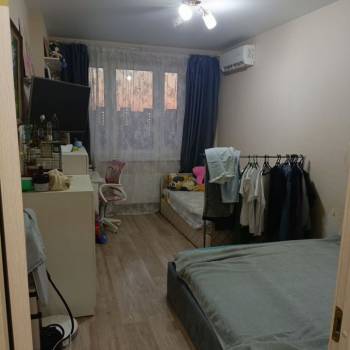 Продается 1-комнатная квартира, 36,8 м²