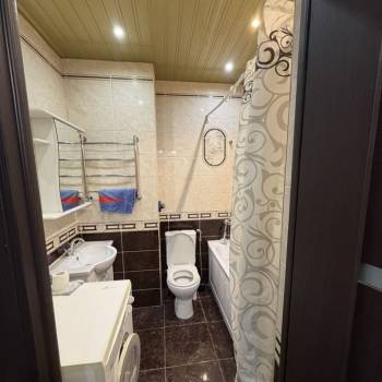 Сдается 1-комнатная квартира, 53 м²