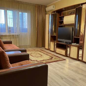 Сдается 2-х комнатная квартира, 63 м²