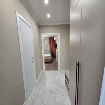 Сдается 1-комнатная квартира, 47 м²
