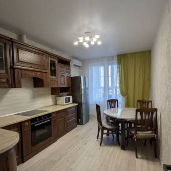 Сдается 2-х комнатная квартира, 66 м²