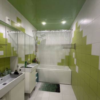 Сдается 2-х комнатная квартира, 67,6 м²