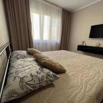Сдается 1-комнатная квартира, 43 м²
