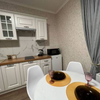 Сдается 1-комнатная квартира, 43 м²
