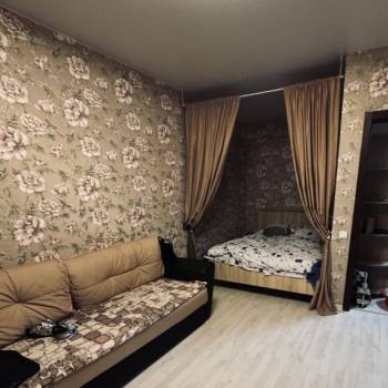 Сдается 1-комнатная квартира, 40 м²