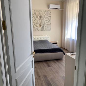 Сдается Многокомнатная квартира, 90 м²