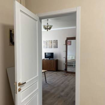 Сдается Многокомнатная квартира, 90 м²