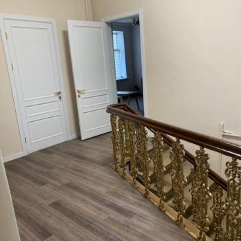 Сдается Многокомнатная квартира, 90 м²
