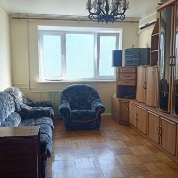 Сдается Многокомнатная квартира, 65 м²